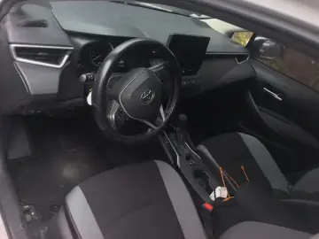2022 Toyota Corolla с пробегом 83 000 км