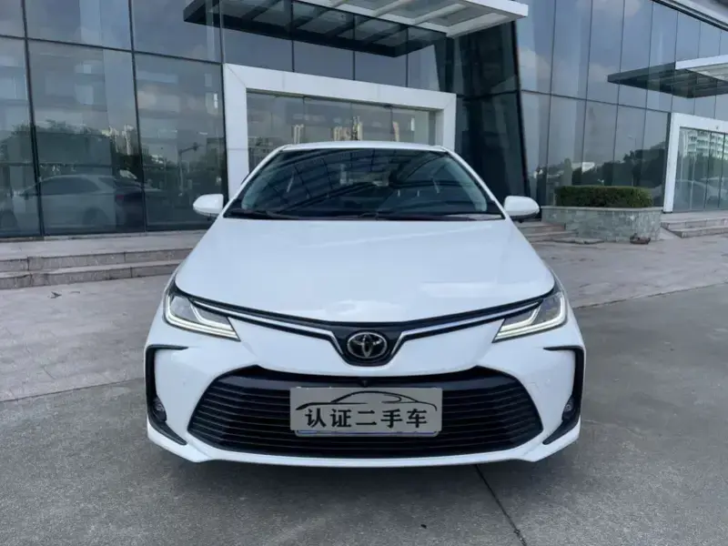 2021 Toyota Corolla с пробегом 13 000 км