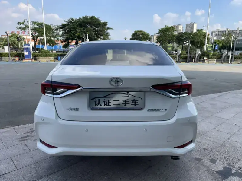 2021 Toyota Corolla с пробегом 13 000 км