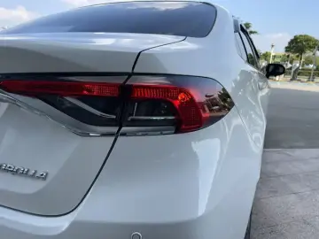 2021 Toyota Corolla с пробегом 13 000 км