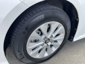 2021 Toyota Corolla с пробегом 13 000 км