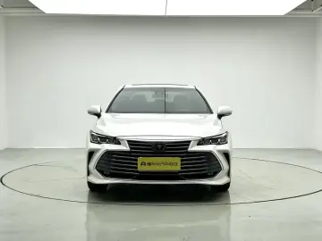 2019 Toyota Avalon с пробегом 45 000 км