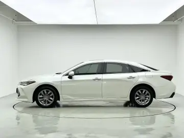 2019 Toyota Avalon с пробегом 45 000 км