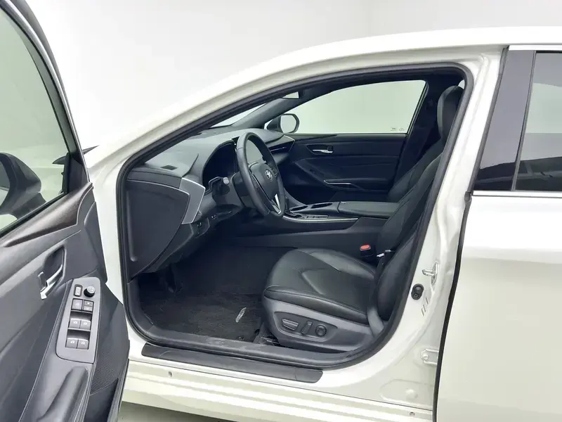 2019 Toyota Avalon с пробегом 45 000 км