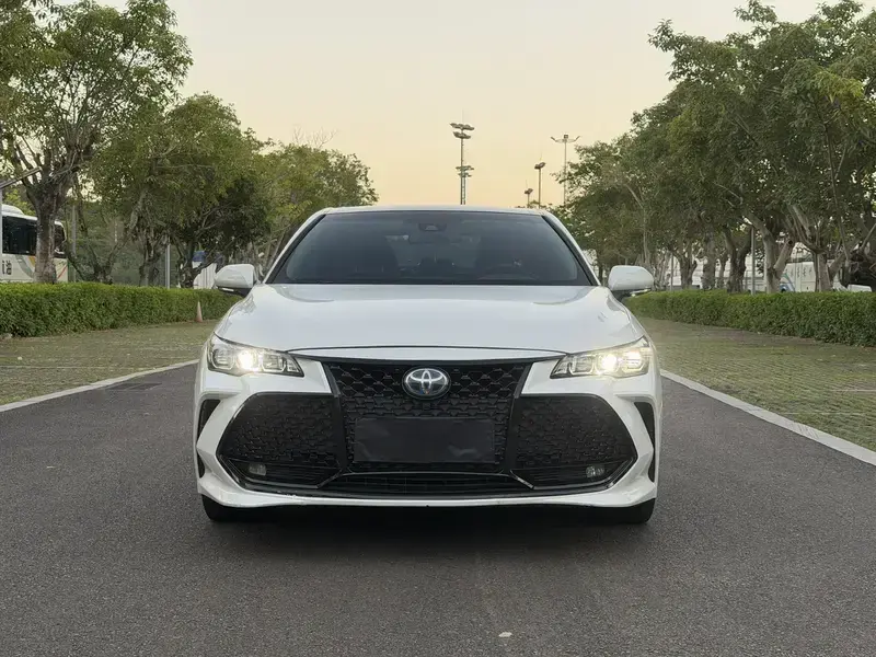 2019 Toyota Avalon с пробегом 119 000 км