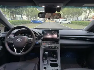 2019 Toyota Avalon с пробегом 119 000 км