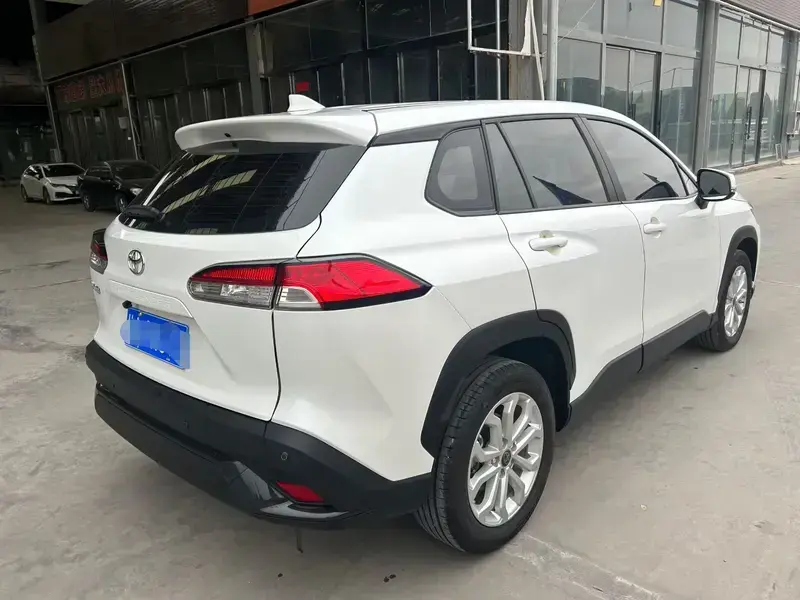 2023 Toyota Frontlander с пробегом 79 000 км