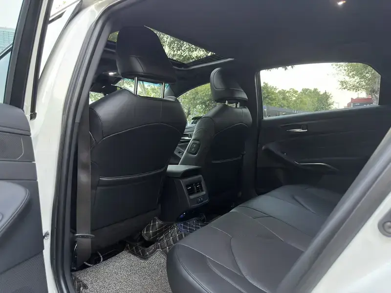 2019 Toyota Avalon с пробегом 119 000 км