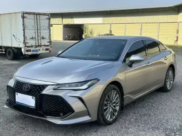 2026 Toyota Avalon с пробегом 16 300 км