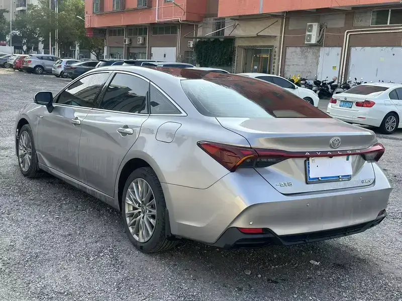 2026 Toyota Avalon с пробегом 16 300 км