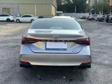 2026 Toyota Avalon с пробегом 16 300 км
