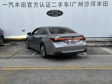2024 Toyota Avalon с пробегом 18 000 км