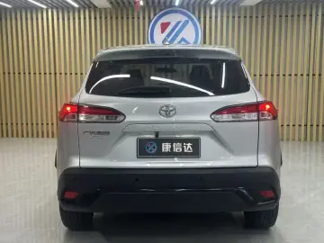 2022 Toyota Frontlander с пробегом 37 000 км