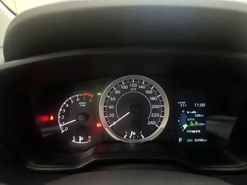 2022 Toyota Frontlander с пробегом 37 000 км