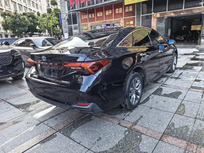 2019 Toyota Avalon с пробегом 135 000 км
