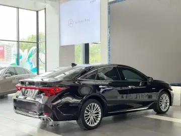 2019 Toyota Avalon с пробегом 102 000 км