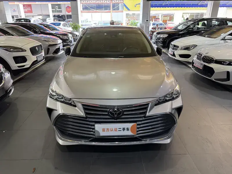 2019 Toyota Avalon с пробегом 71 000 км