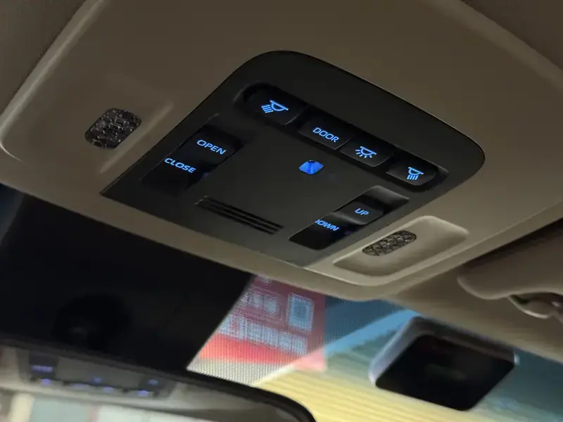 2019 Toyota Avalon с пробегом 71 000 км