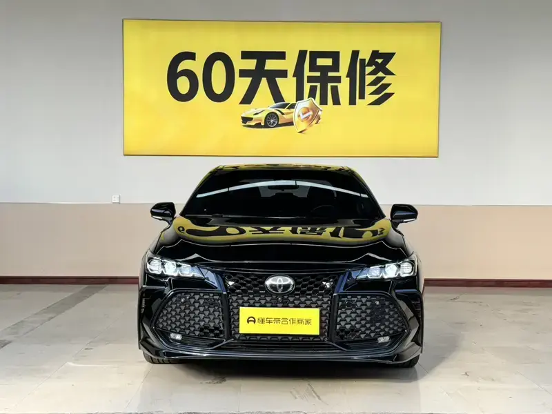 2019 Toyota Avalon с пробегом 93 000 км