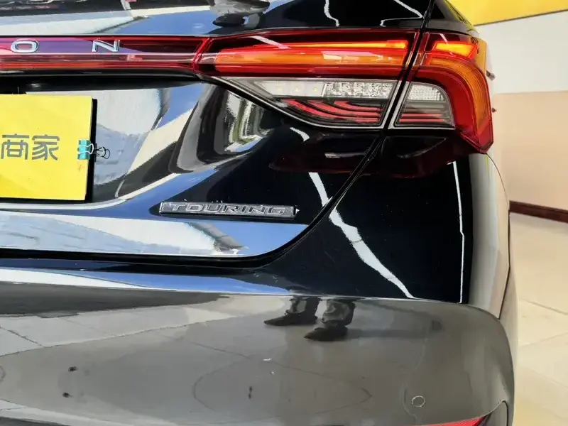 2019 Toyota Avalon с пробегом 93 000 км
