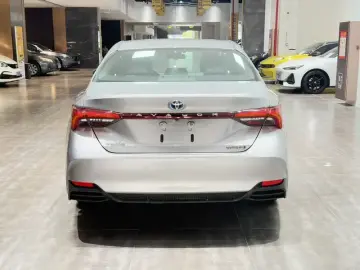 2019 Toyota Avalon с пробегом 76 800 км