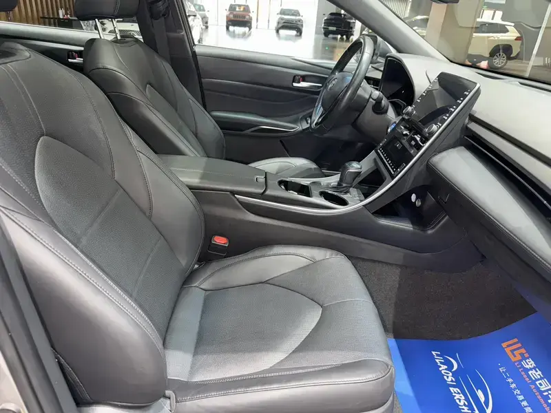 2019 Toyota Avalon с пробегом 76 800 км