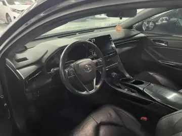 2019 Toyota Avalon с пробегом 82 500 км