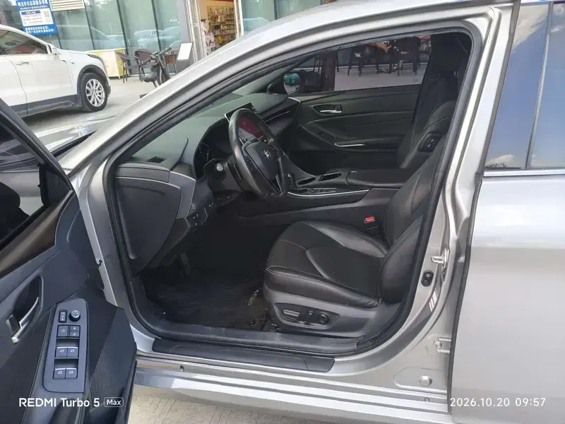 2021 Toyota Avalon с пробегом 96 000 км