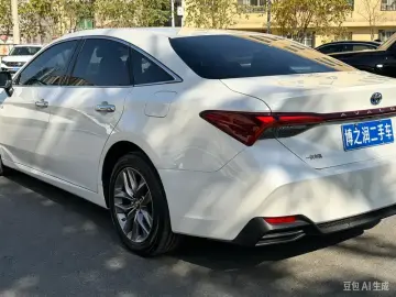 2019 Toyota Avalon с пробегом 75 000 км