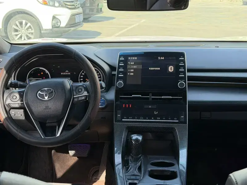 2019 Toyota Avalon с пробегом 75 000 км