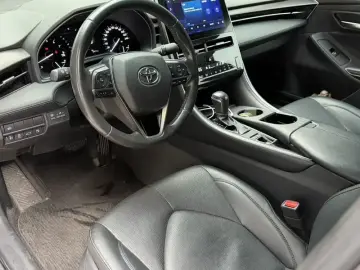 2022 Toyota Avalon с пробегом 87 000 км