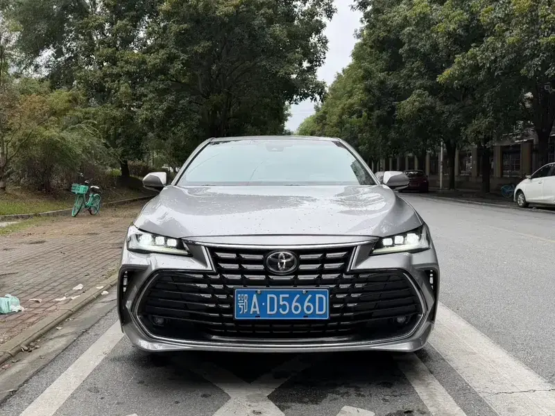 2022 Toyota Avalon с пробегом 87 000 км