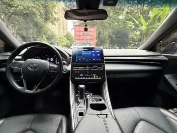 2022 Toyota Avalon с пробегом 87 000 км