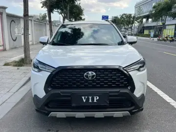 2024 Toyota Corolla Cross с пробегом 5 000 км