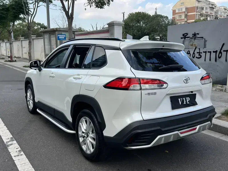 2024 Toyota Corolla Cross с пробегом 5 000 км