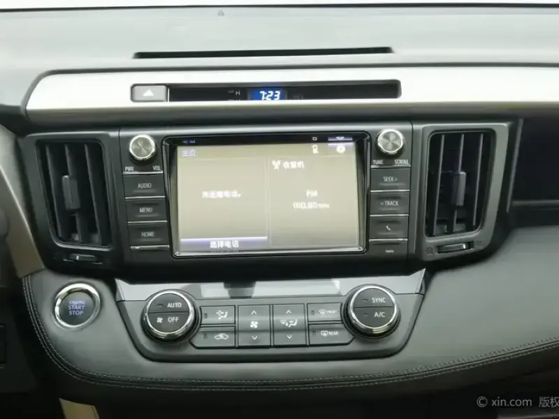 2019 Toyota RAV4 с пробегом 67 600 км