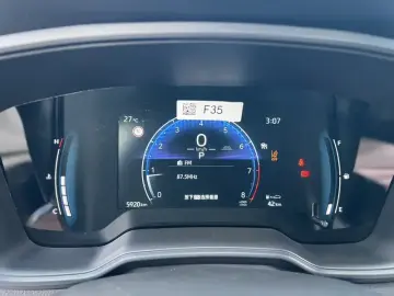 2024 Toyota Corolla Cross с пробегом 5 000 км