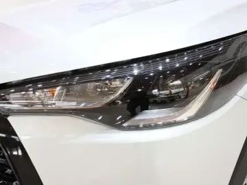 2024 Toyota Corolla Cross с пробегом 8 900 км