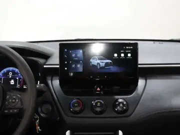 2024 Toyota Corolla Cross с пробегом 8 900 км