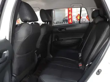 2024 Toyota Corolla Cross с пробегом 8 900 км