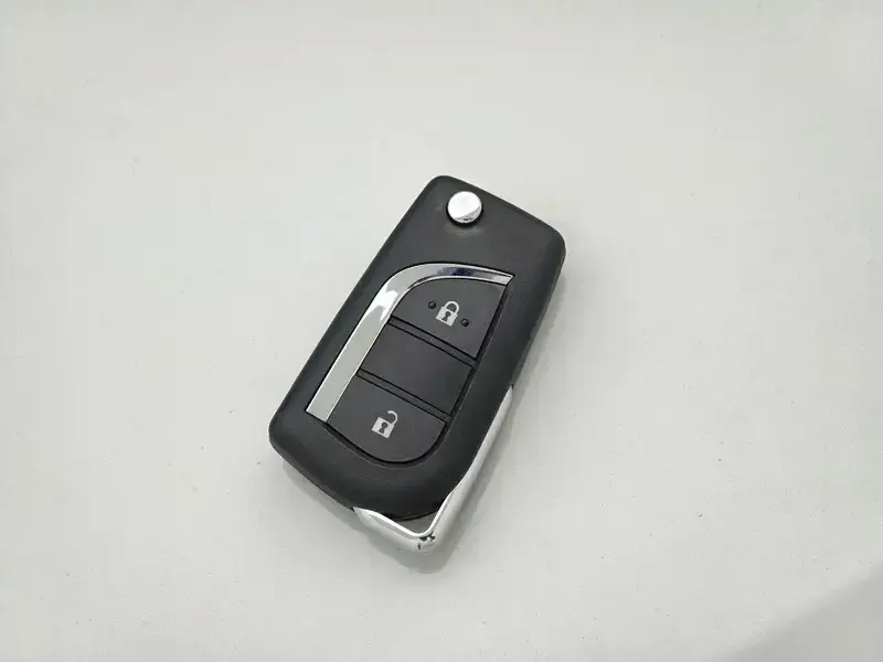 2023 Toyota RAV4 с пробегом 65 700 км