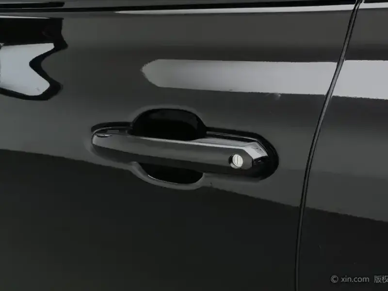 2021 Toyota Crown Kluger с пробегом 51 000 км