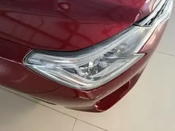 2013 Toyota Reiz с пробегом 170 000 км