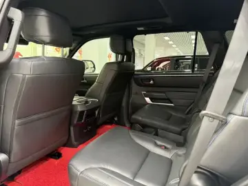 2023 Toyota Sequoia с пробегом 95 000 км
