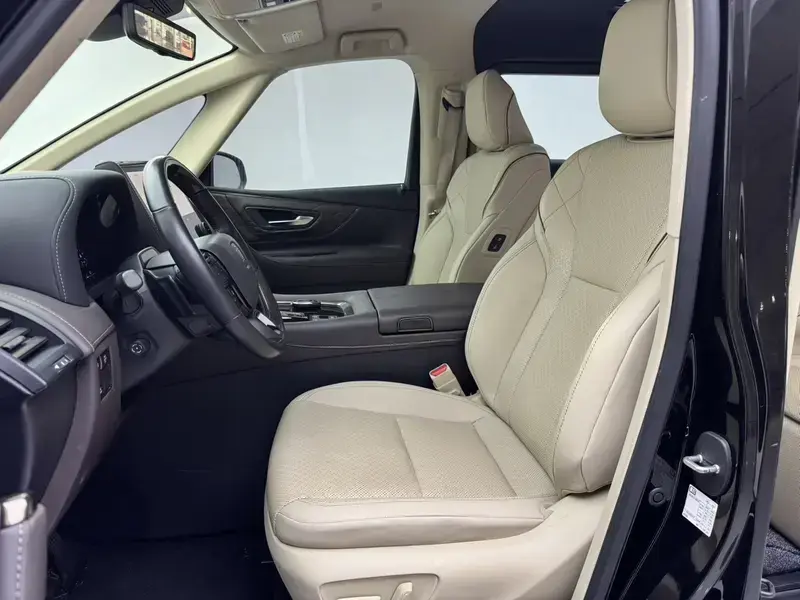 2023 Toyota Vellfire с пробегом 86 000 км