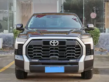 2022 Toyota Tundra с пробегом 52 000 км