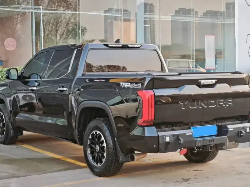 2022 Toyota Tundra с пробегом 52 000 км