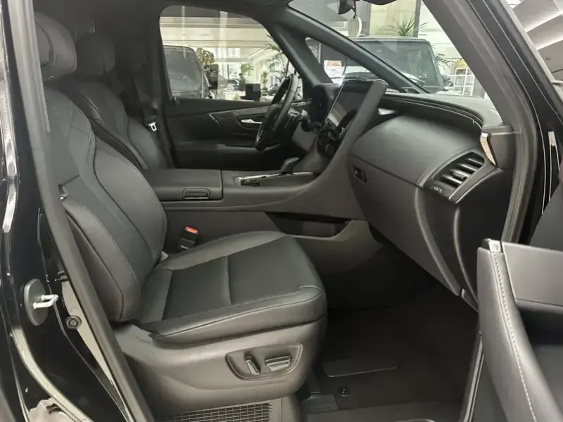 2024 Toyota Vellfire с пробегом 31 000 км