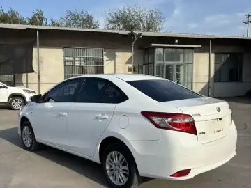 2016 Toyota Vios с пробегом 42 000 км
