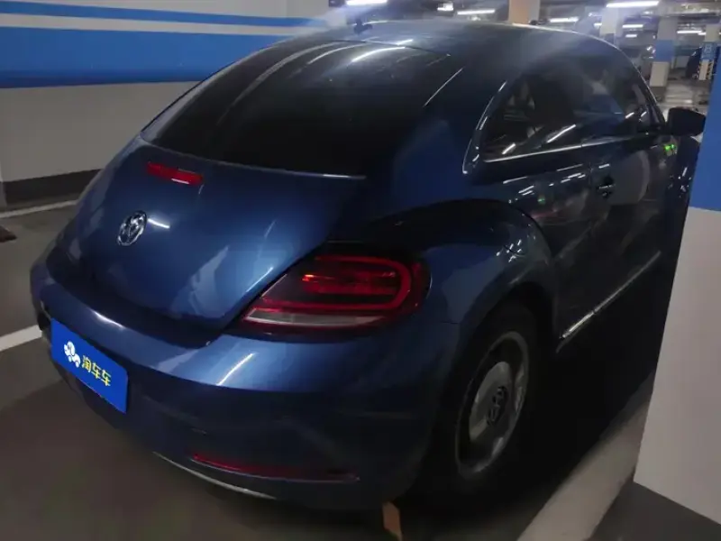 2019 Volkswagen Beetle с пробегом 43 000 км